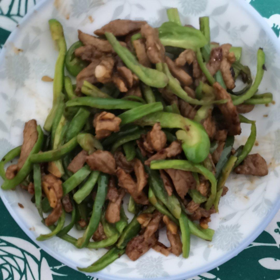 巨下饭的青椒炒肉丝