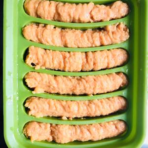 鲜虾猪肉胡萝卜肠（宝宝辅食）的做法 步骤6