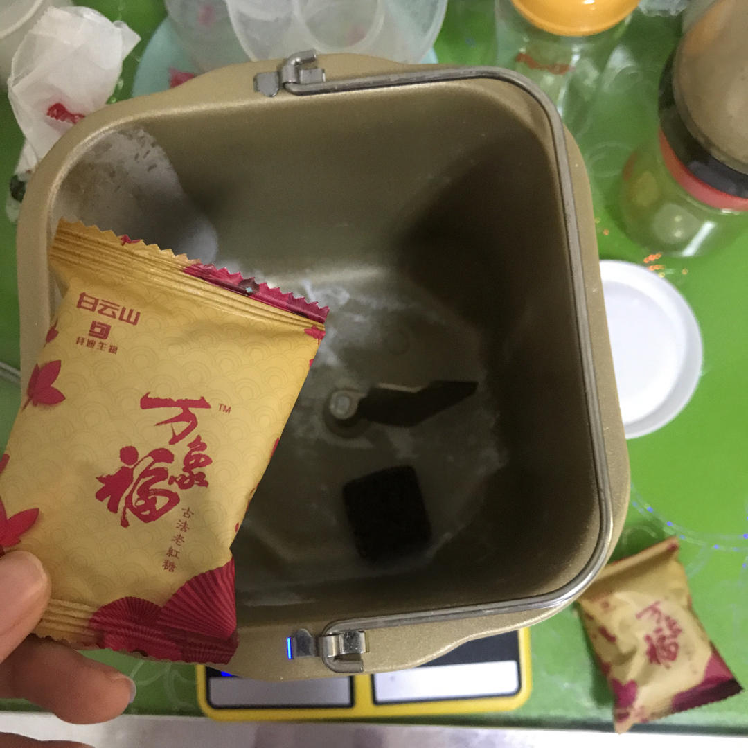 马拉糕，软糯弹韧，香甜细腻，和一般发糕不一样
