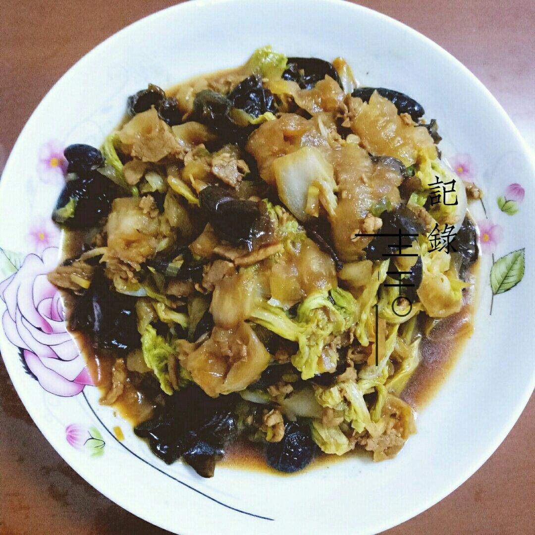 白菜炒木耳