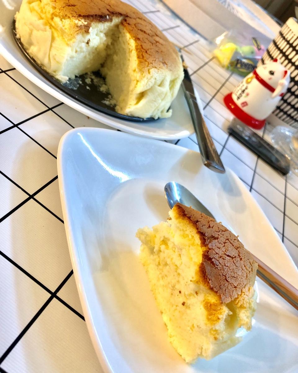 轻乳酪蛋糕
