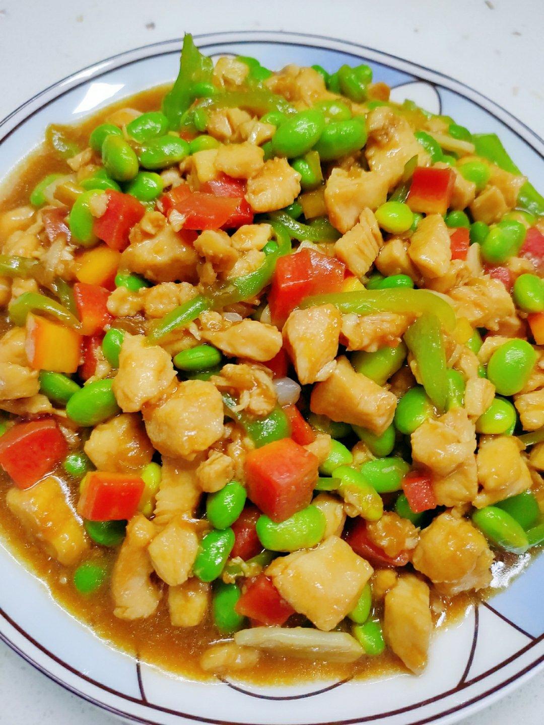 毛豆炒鸡丁 | 一勺接一勺 根本停不下来