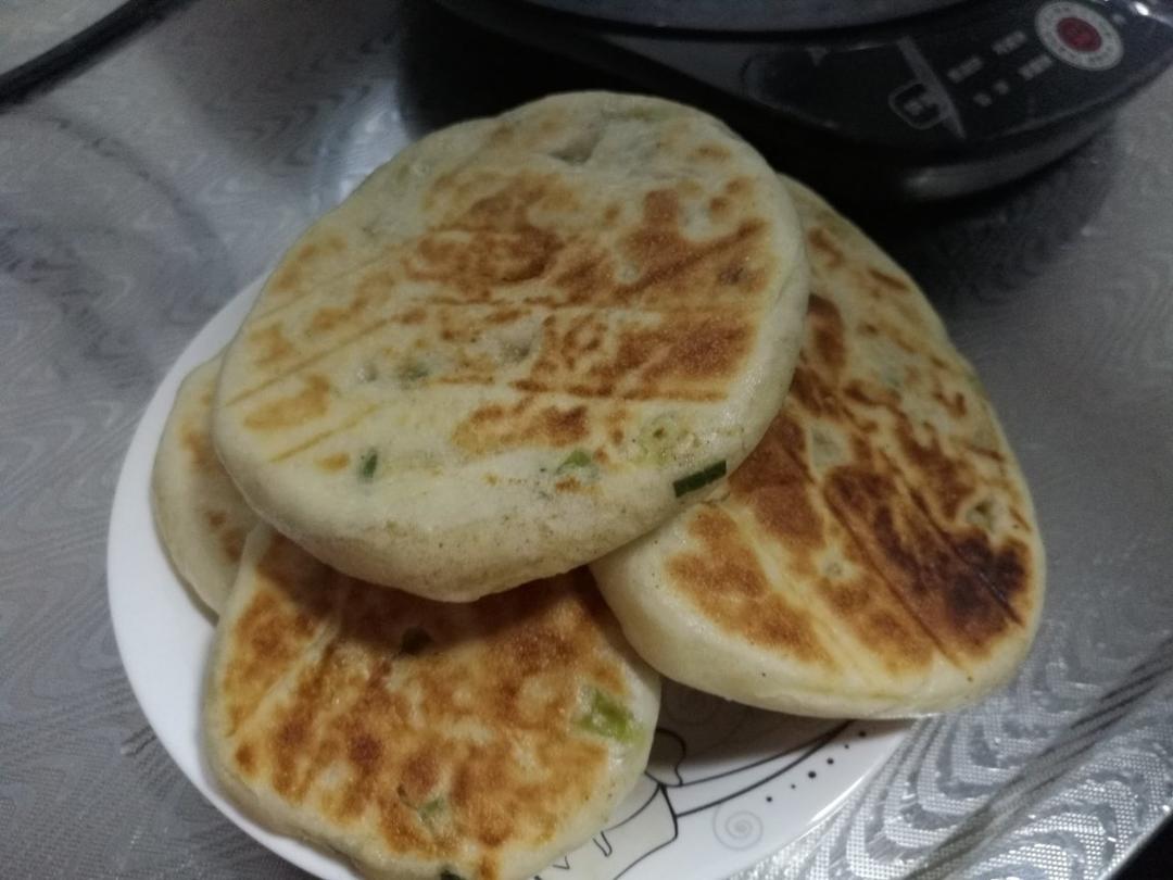 发面椒香葱花饼（超级宣软）