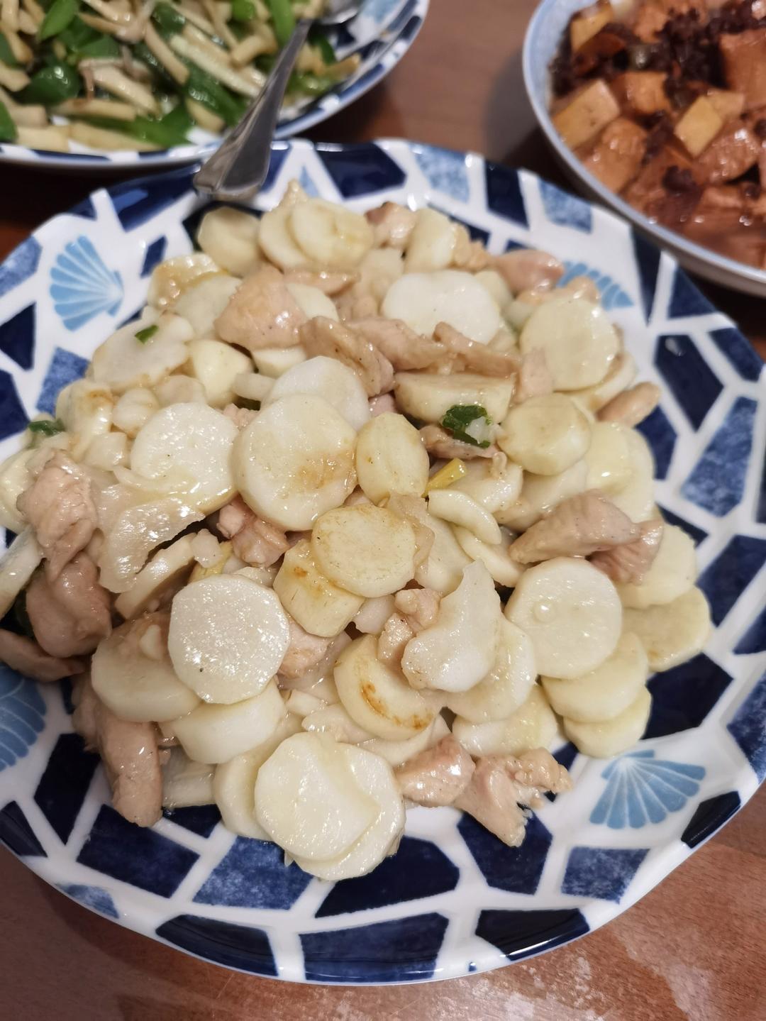 好吃到光盘的山药炒肉片