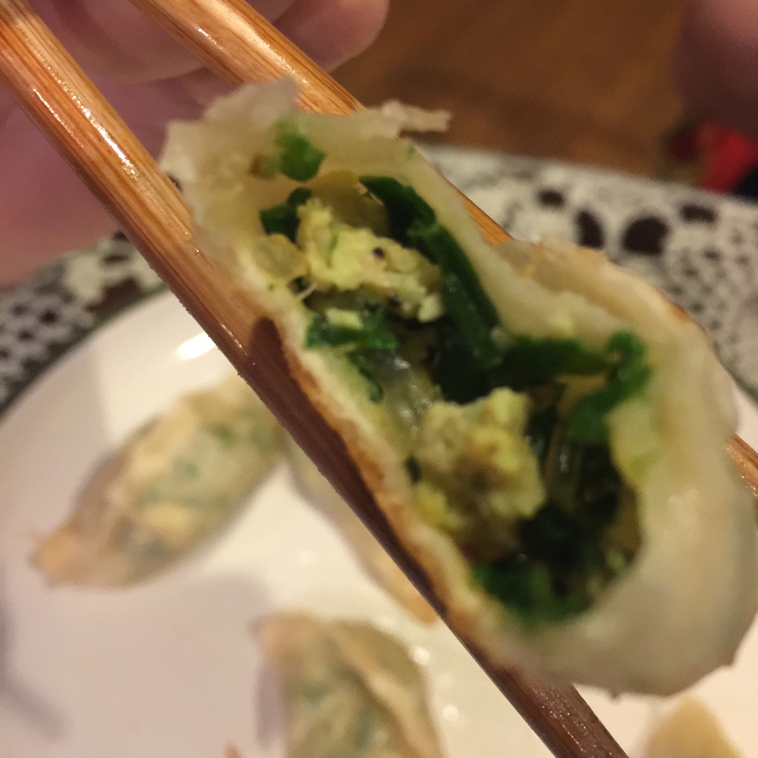 超详细的韭菜鸡蛋虾皮馅儿水饺做法(附保存方法)