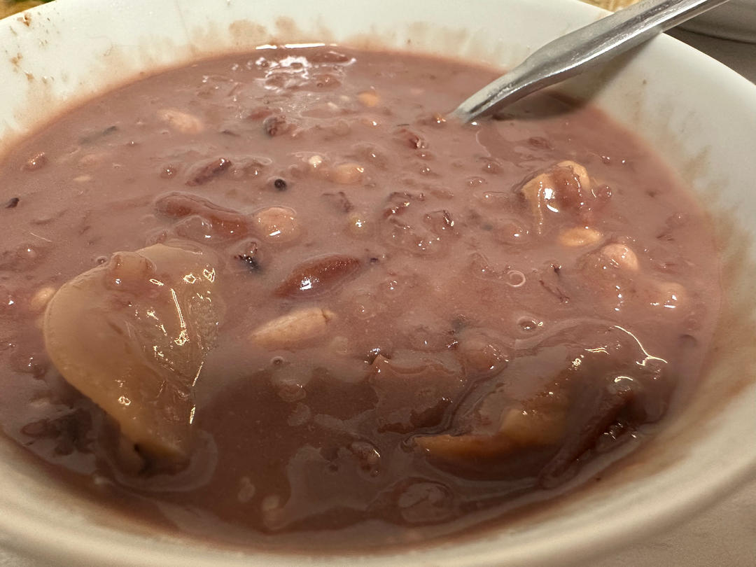 豆浆杂粮粥（别名：回归正轨粥）丨健康·三餐
