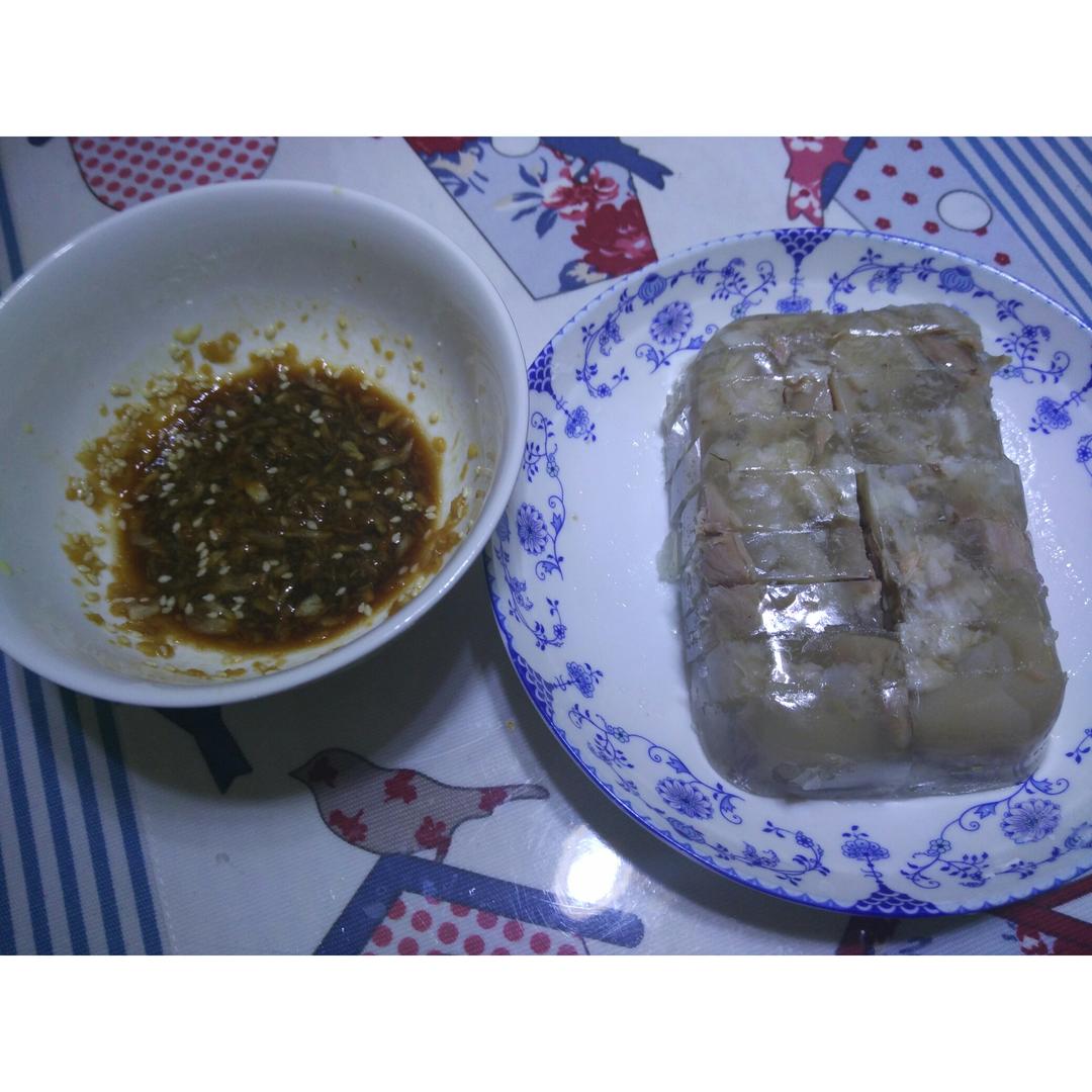 堂妈教你做年夜饭必吃———猪蹄冻