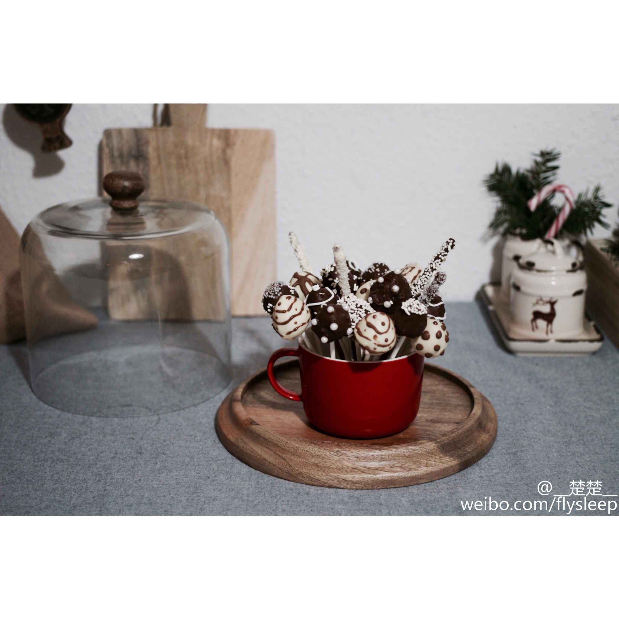 圣诞巧克力草莓棒棒糖