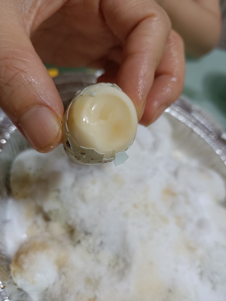 空气炸锅版本盐焗鹌鹑蛋