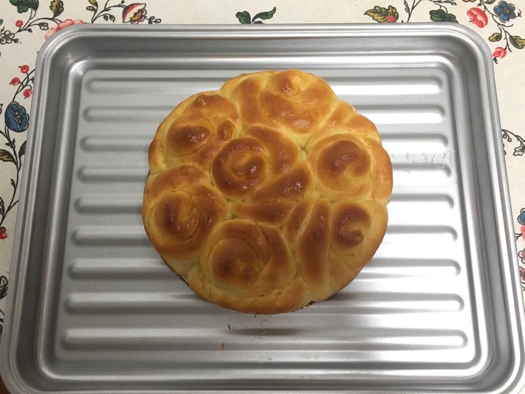 玫瑰花环面包
