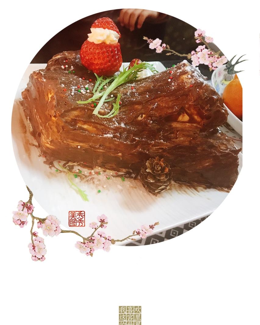 圣诞树桩蛋糕——好吃不腻哦