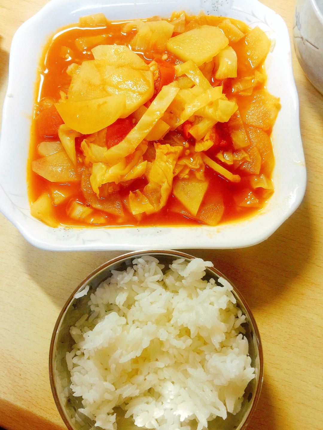 电饭锅大头菜柿子炖土豆的做法
