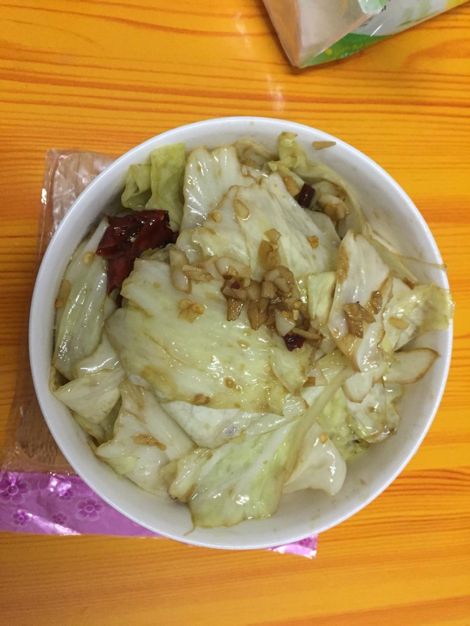 手撕包菜的入味烧法