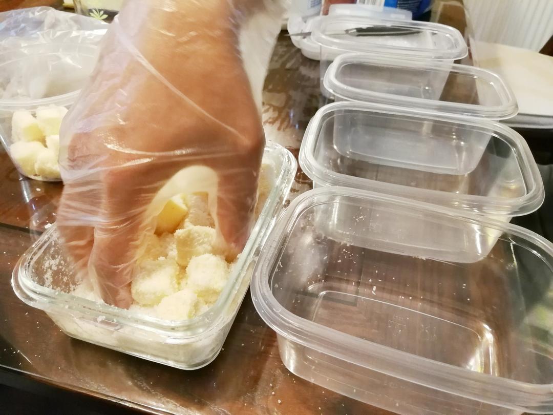 椰蓉牛奶小方
