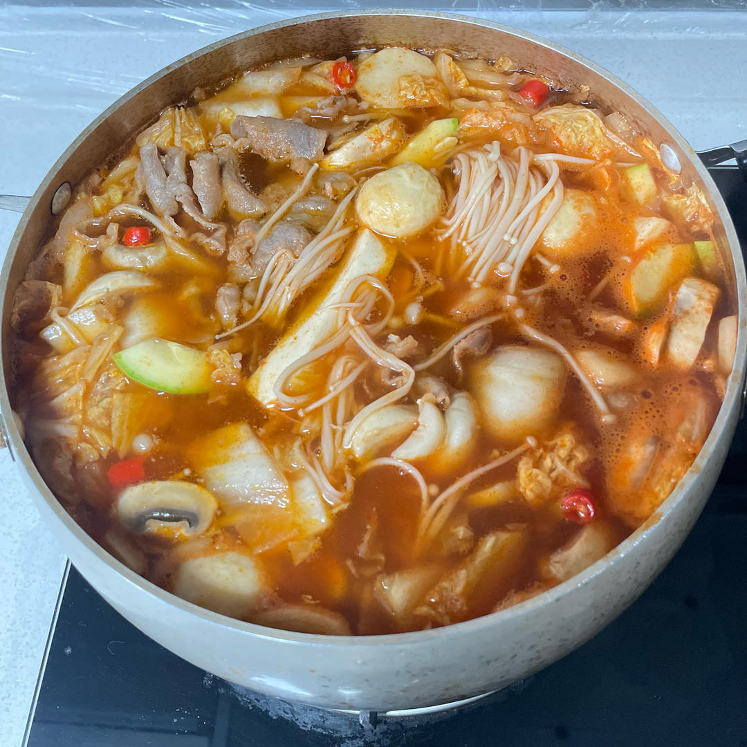 泡菜肥牛豆腐锅