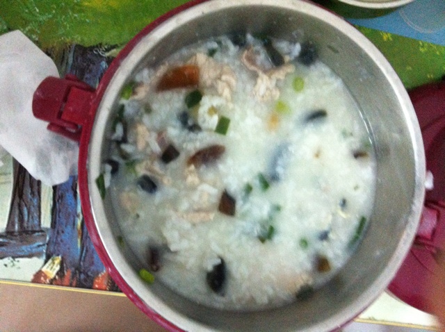 皮蛋瘦肉粥