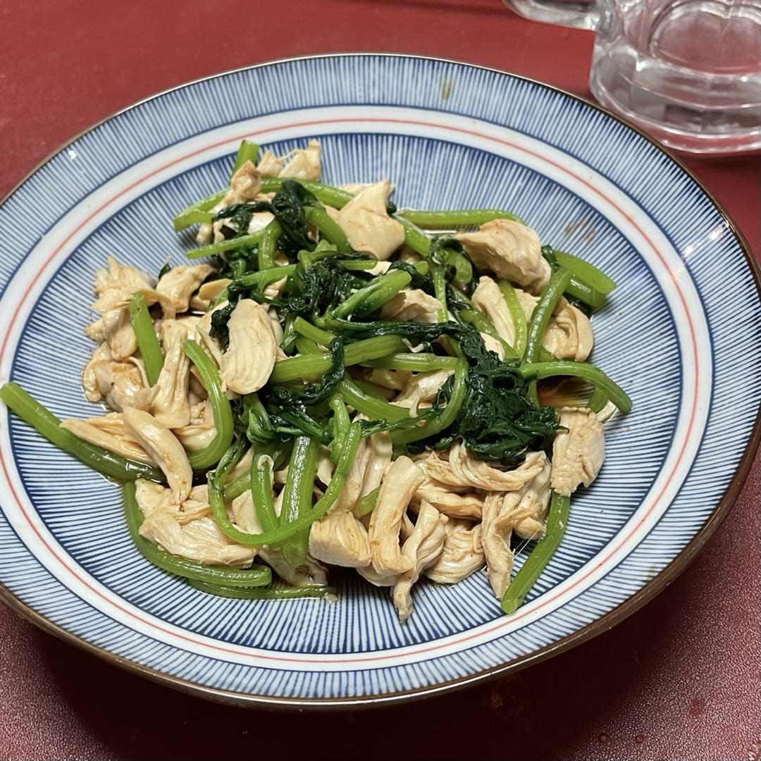 减脂茼蒿拌鸡丝