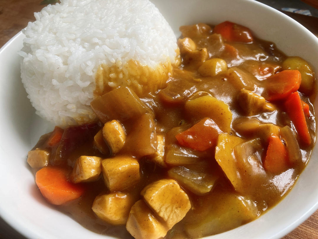 咖喱鸡肉饭