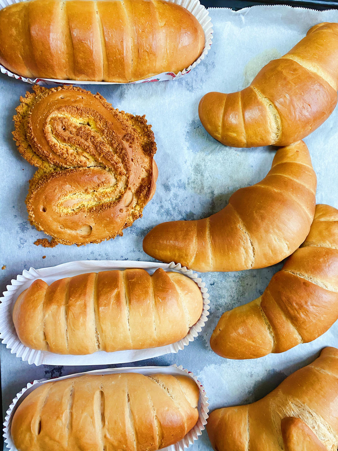 超软拉丝的炭烧酸奶吐司