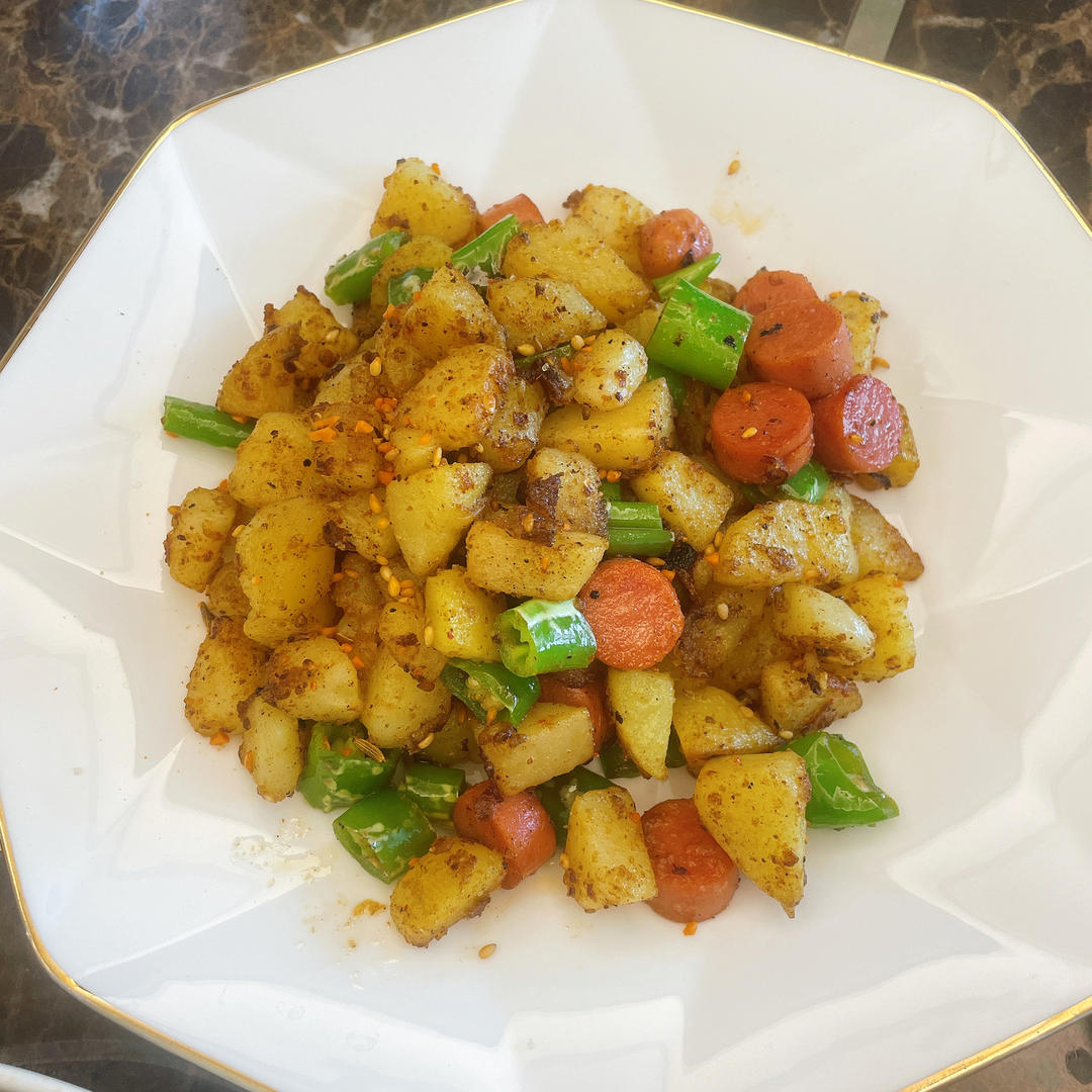 烧烤风味的土豆小香肠