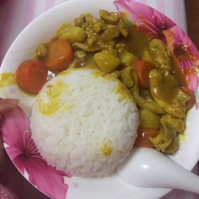 咖喱鸡块饭
