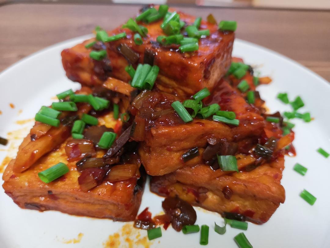 红烧臭豆腐