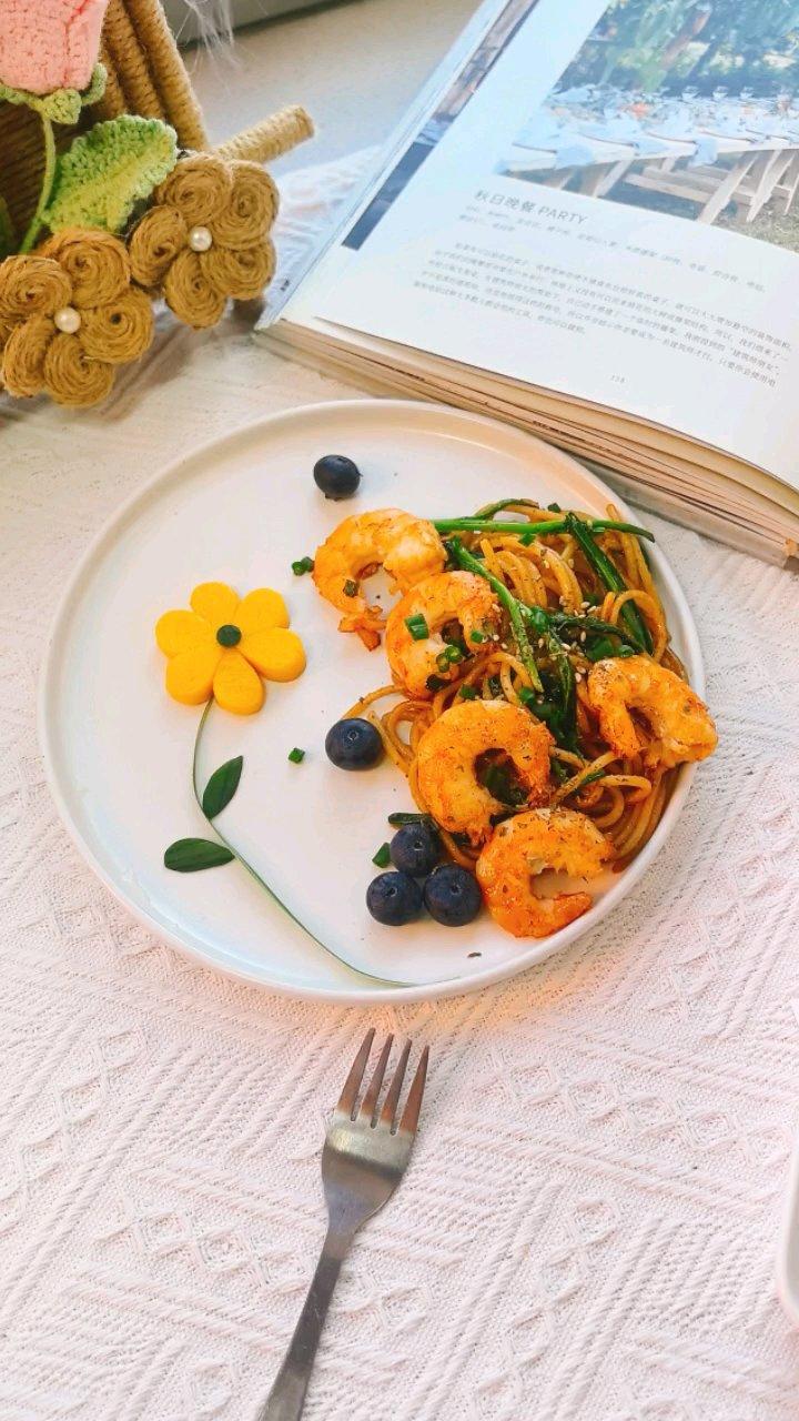 红苹果芒果插花