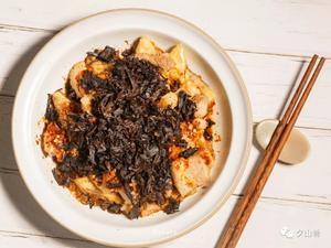 梅干菜蒸五花-梅干菜和五花肉，简直是神仙搭配的做法 步骤7