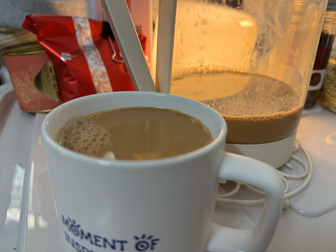 正宗港式丝袜奶茶-史上最强最详细的食谱！新增拉茶视频😍奶香茶靓！