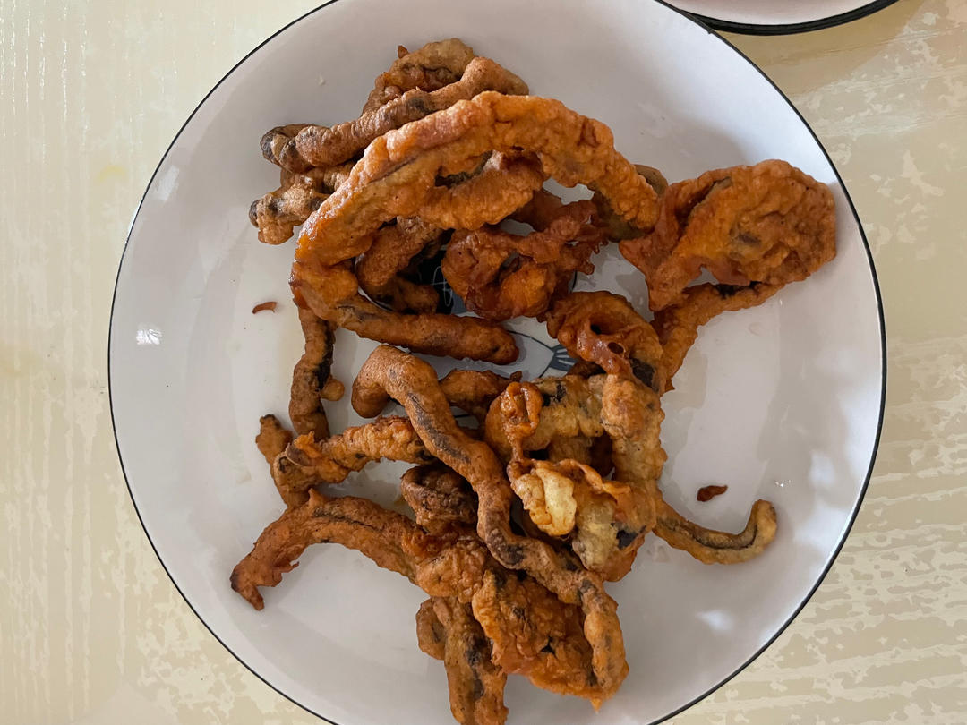 【炸香菇】酥脆可口，一上桌就抢光