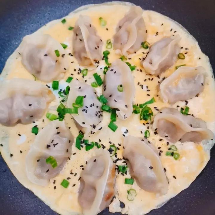 抱蛋煎饺