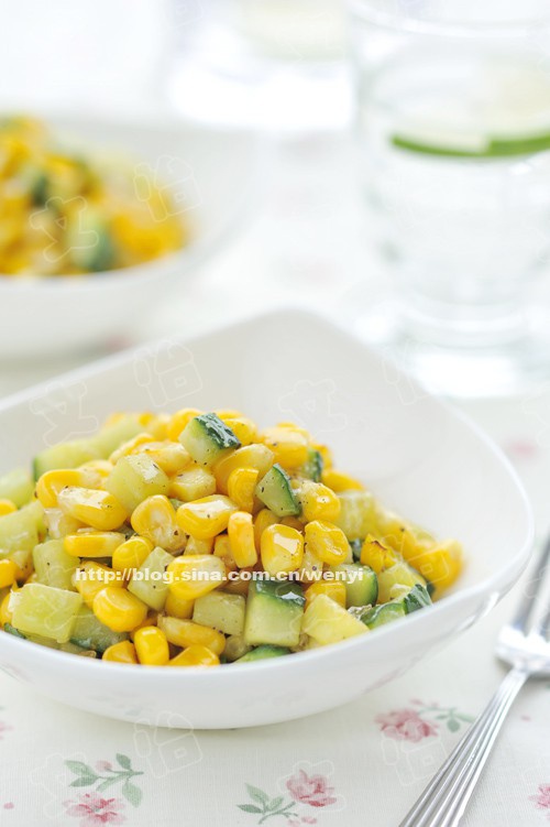 香甜黄瓜玉米粒