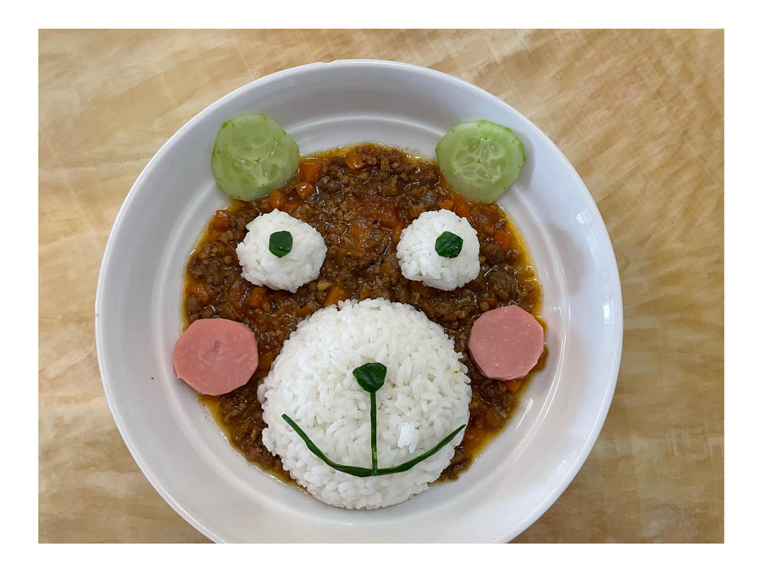熊宝宝肉酱饭（宝宝一岁半以上餐食）