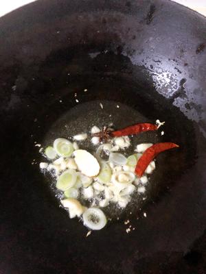 排骨炖豆角『东北名菜』红烧排骨的做法 步骤4