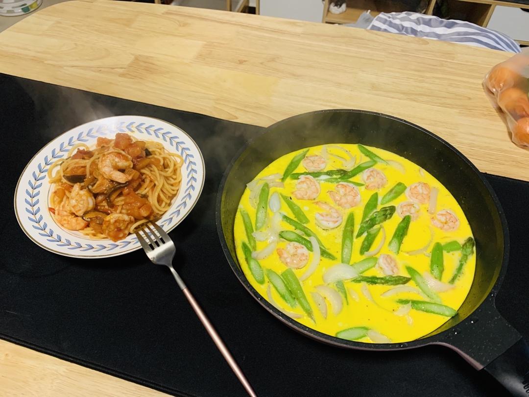 芦笋虾仁早餐蛋饼