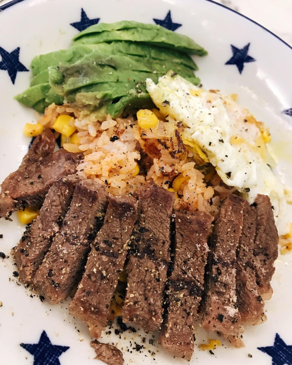 五花肉泡菜炒饭