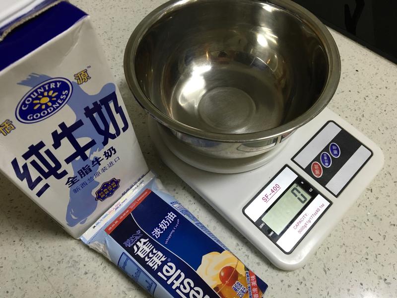 纯奶手撕吐司的做法 步骤1