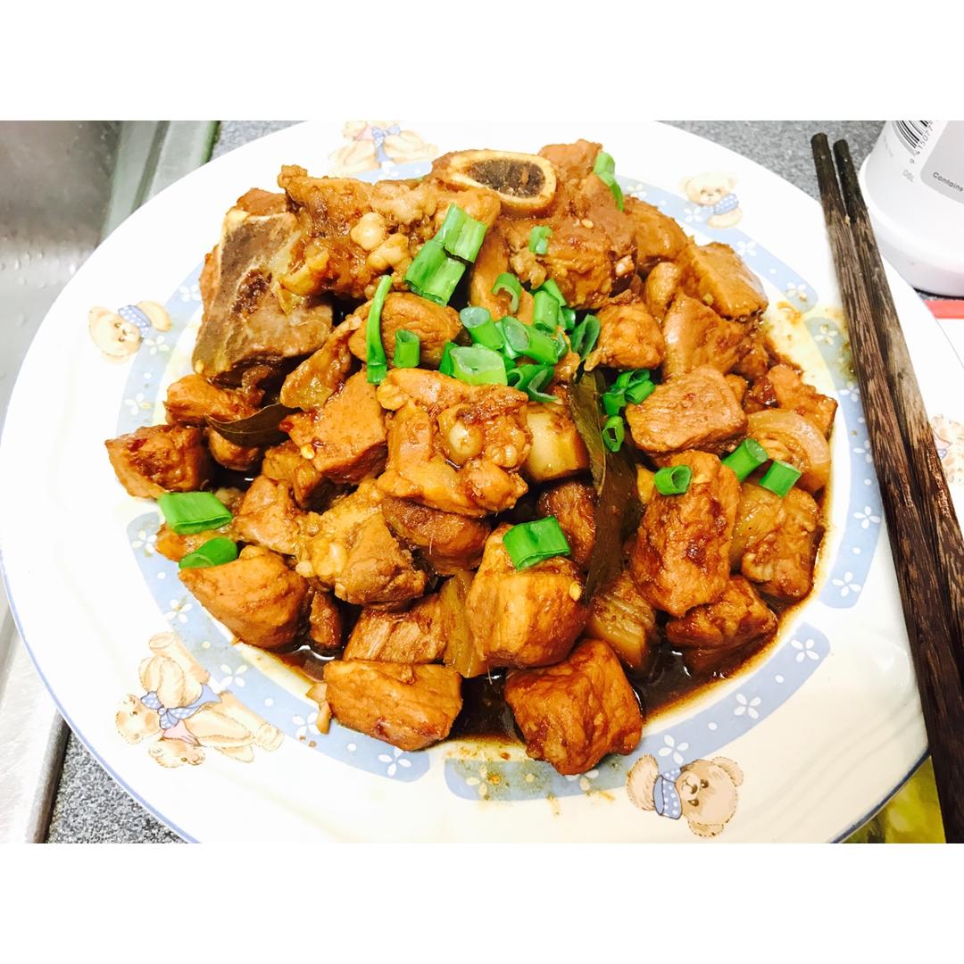 不焯水不放油的家常红烧肉