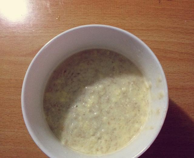 鸡蛋燕麦牛奶粥的做法