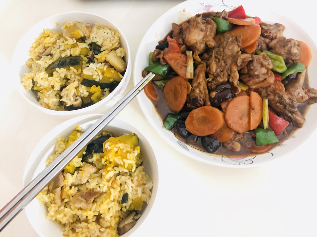 南瓜鸡肉饭