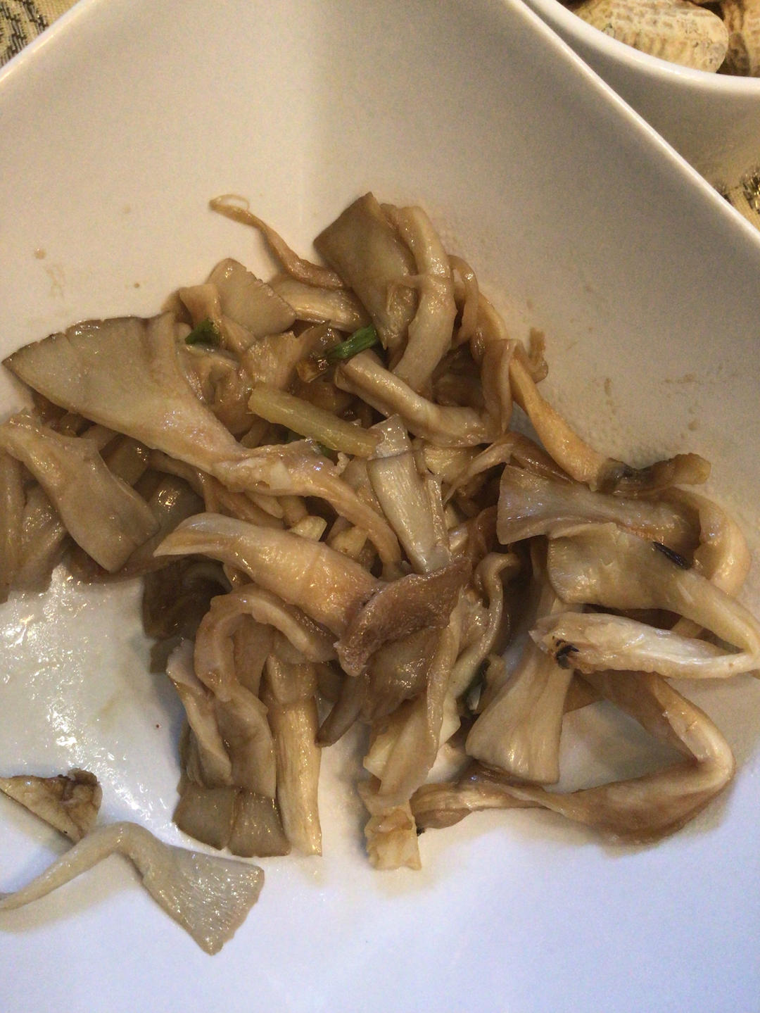 素炒平菇