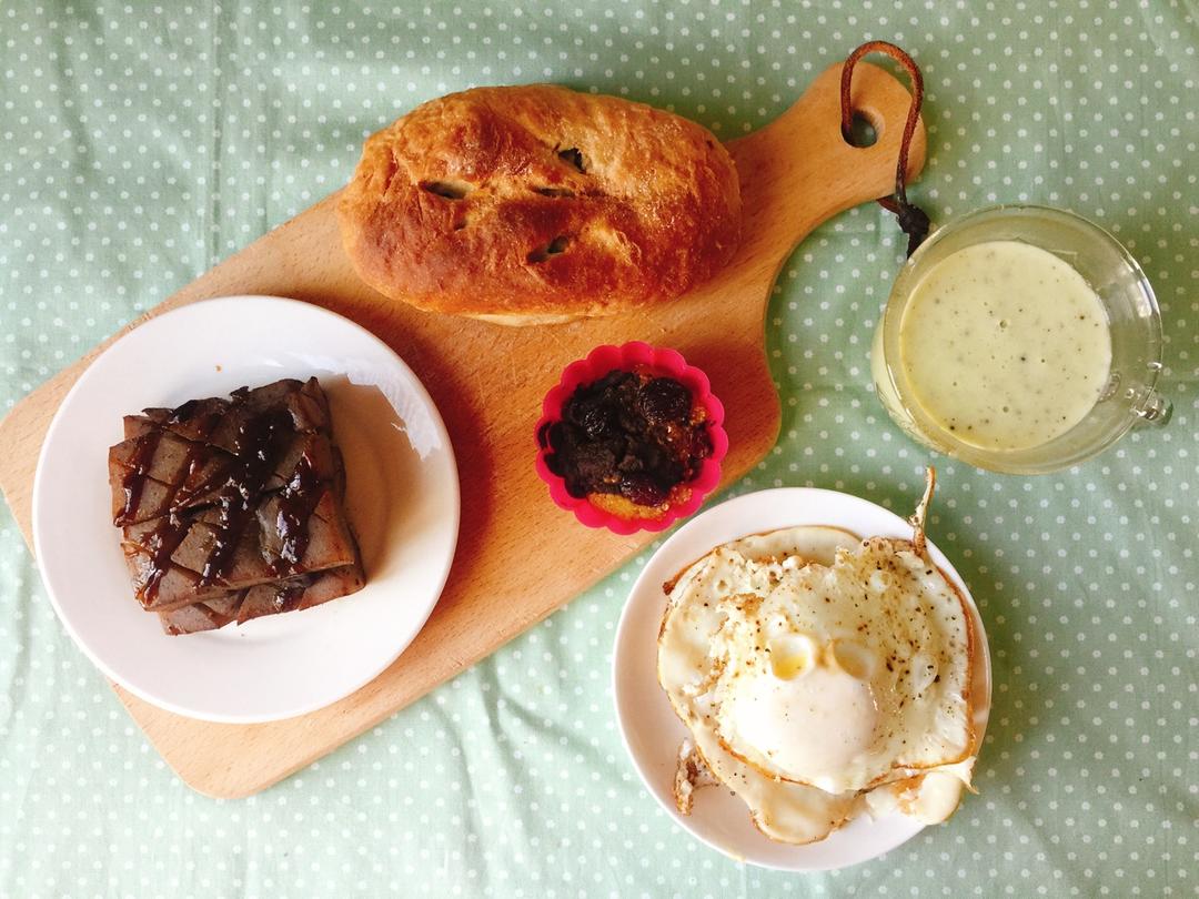 每天，叫醒我的是早餐