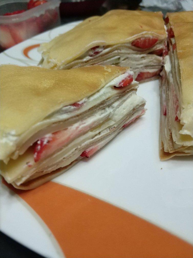 布丁厨房之草莓千层蛋糕