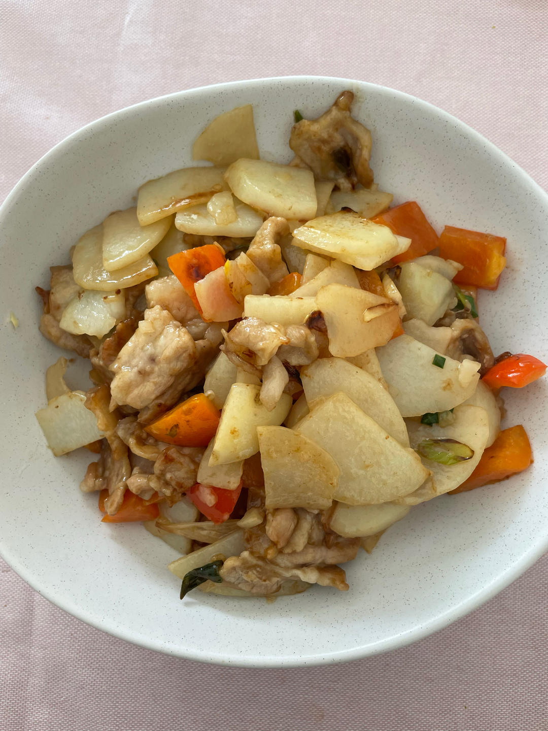 青椒土豆片炒肉