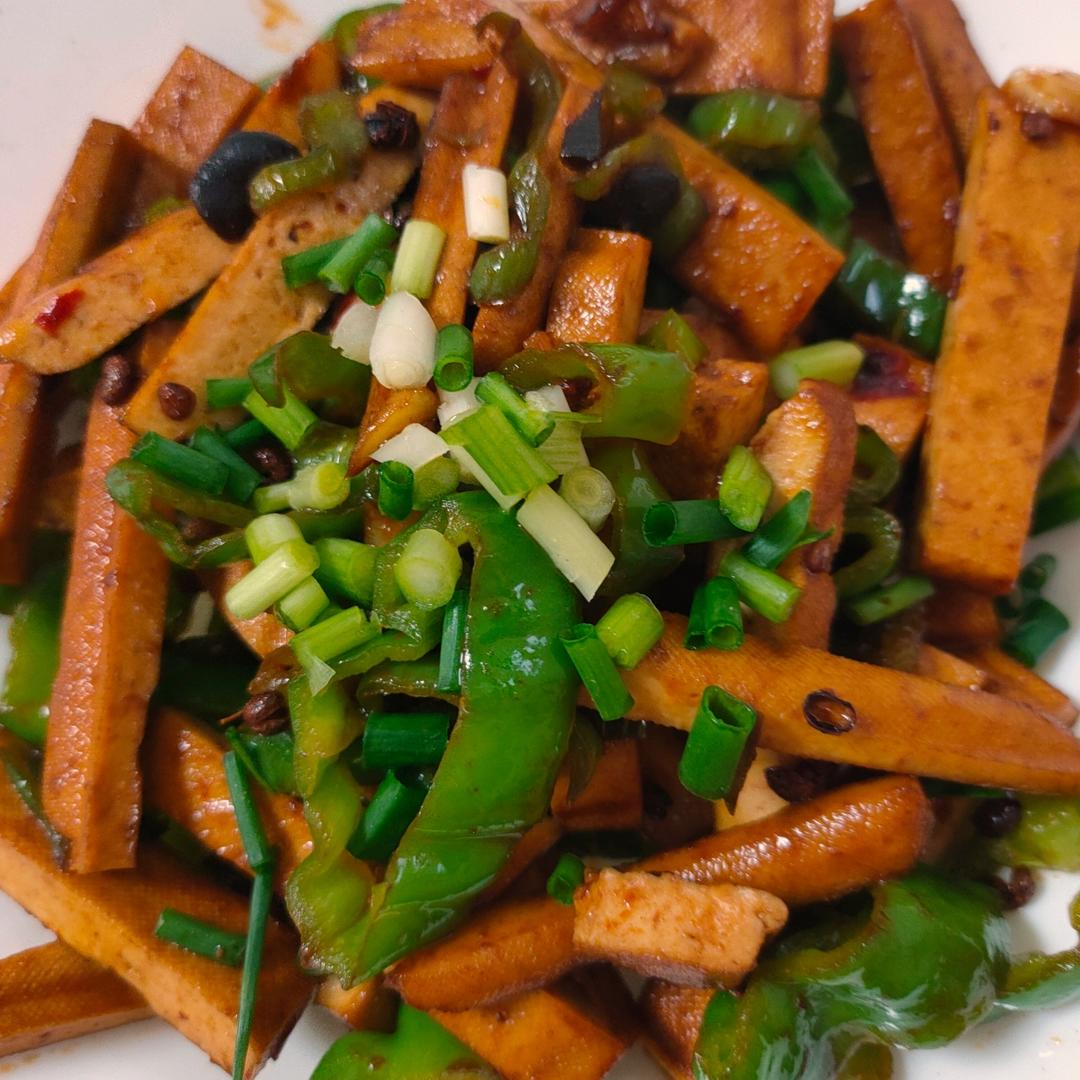 青椒炒豆干