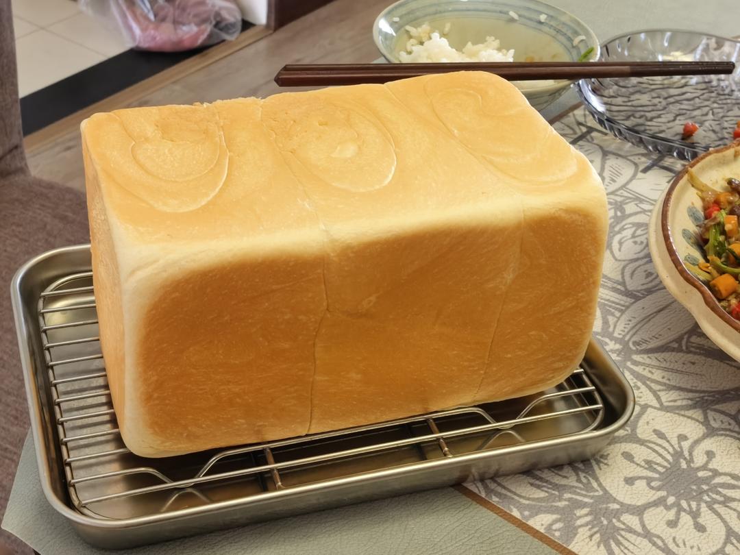 夺命软吐司（17小时隔夜冷藏发酵）