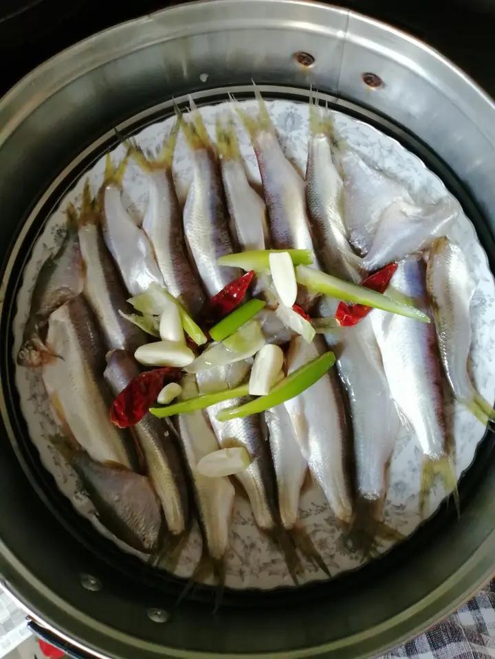 清蒸小黄鱼