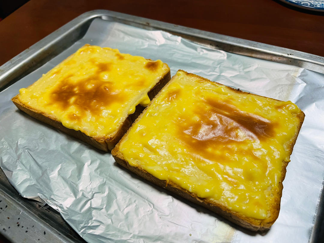懒人版岩烧乳酪片快速消耗吐司片奶酪