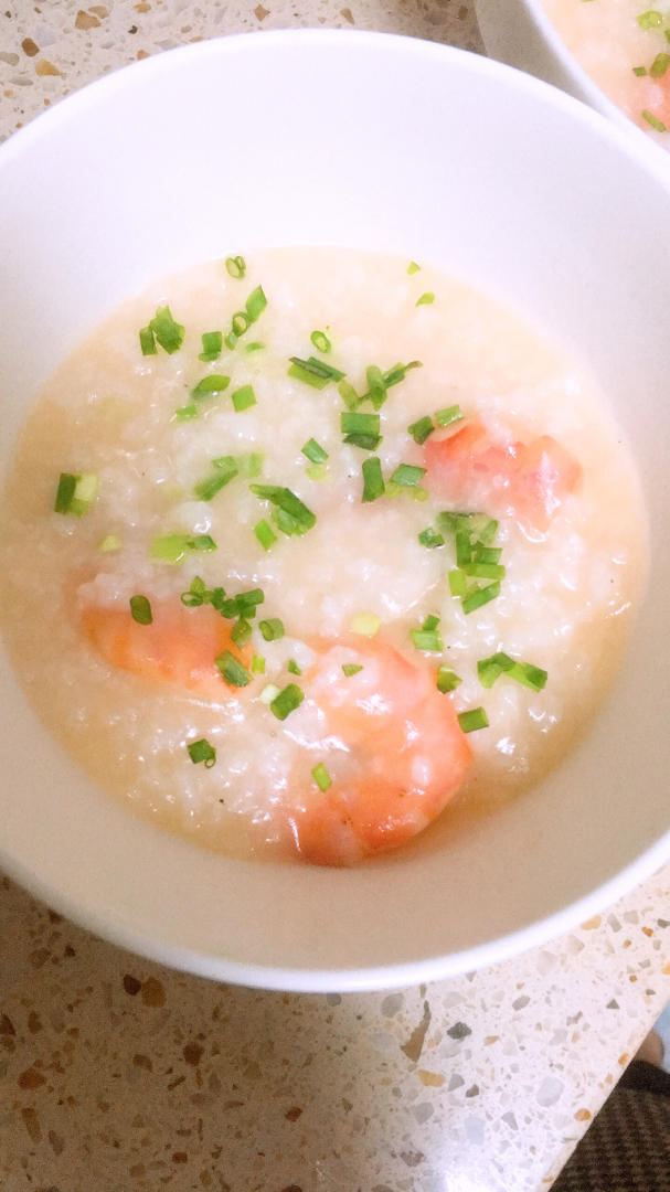 鲜虾砂锅粥