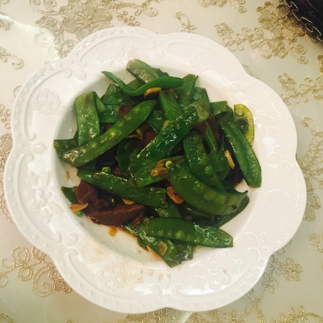 荷兰豆炒肉